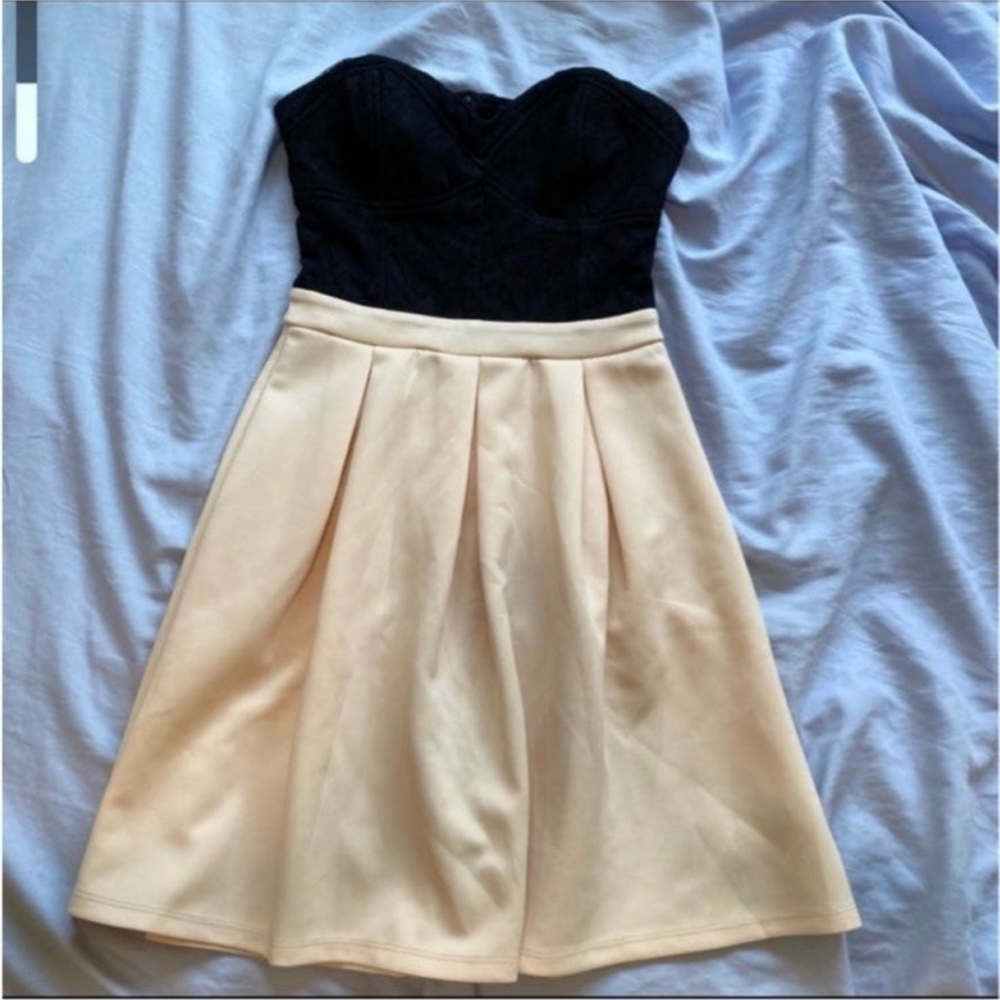 Macy’s Strapless Dress size Small